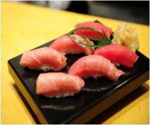 Miami Restaurant Offers Human Platters Of Naked Sushi And Sashimi My