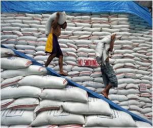 Philippines to Make Subsidized Rice Available to the Poor Alone ...