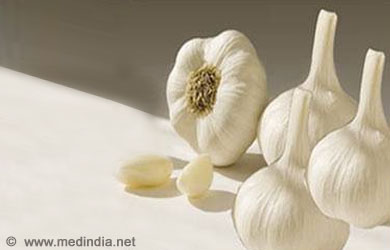 Beauty Foods to Look Younger and Glowing: Garlic