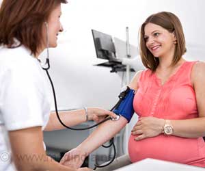 High Blood Pressure During Pregnancy May Affect Menopause Symptoms
