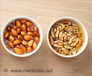  Is It Necessary to Soak Your Dry Fruits Before Eating?