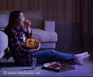 Does Meal Timing Matter? Eating At Night May Boost Endurance