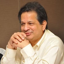 Dr. Sunil Shroff